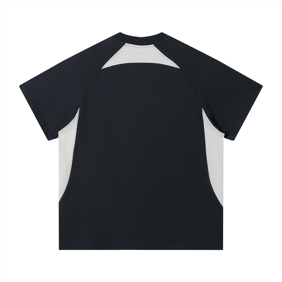 DUQTRO. PERFORMANCE T-SHIRT.